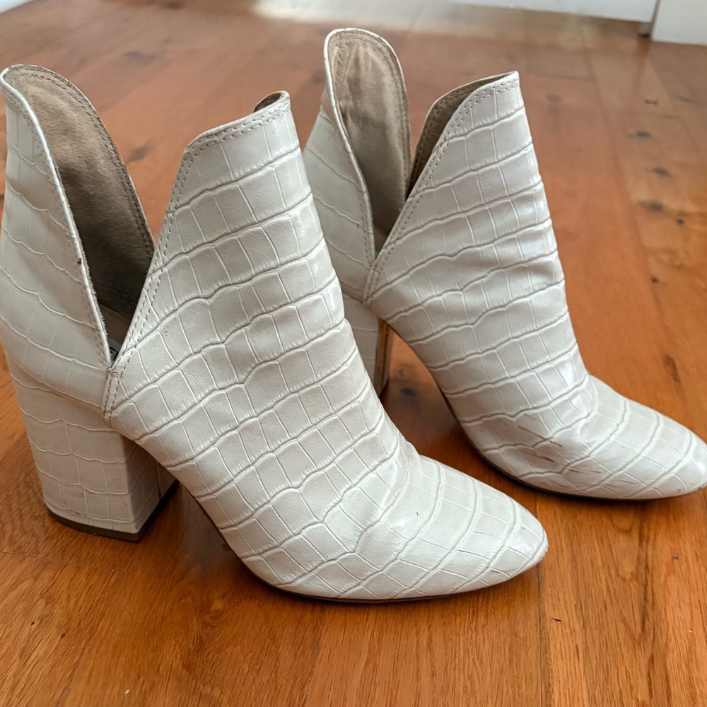 Steve Madden booties